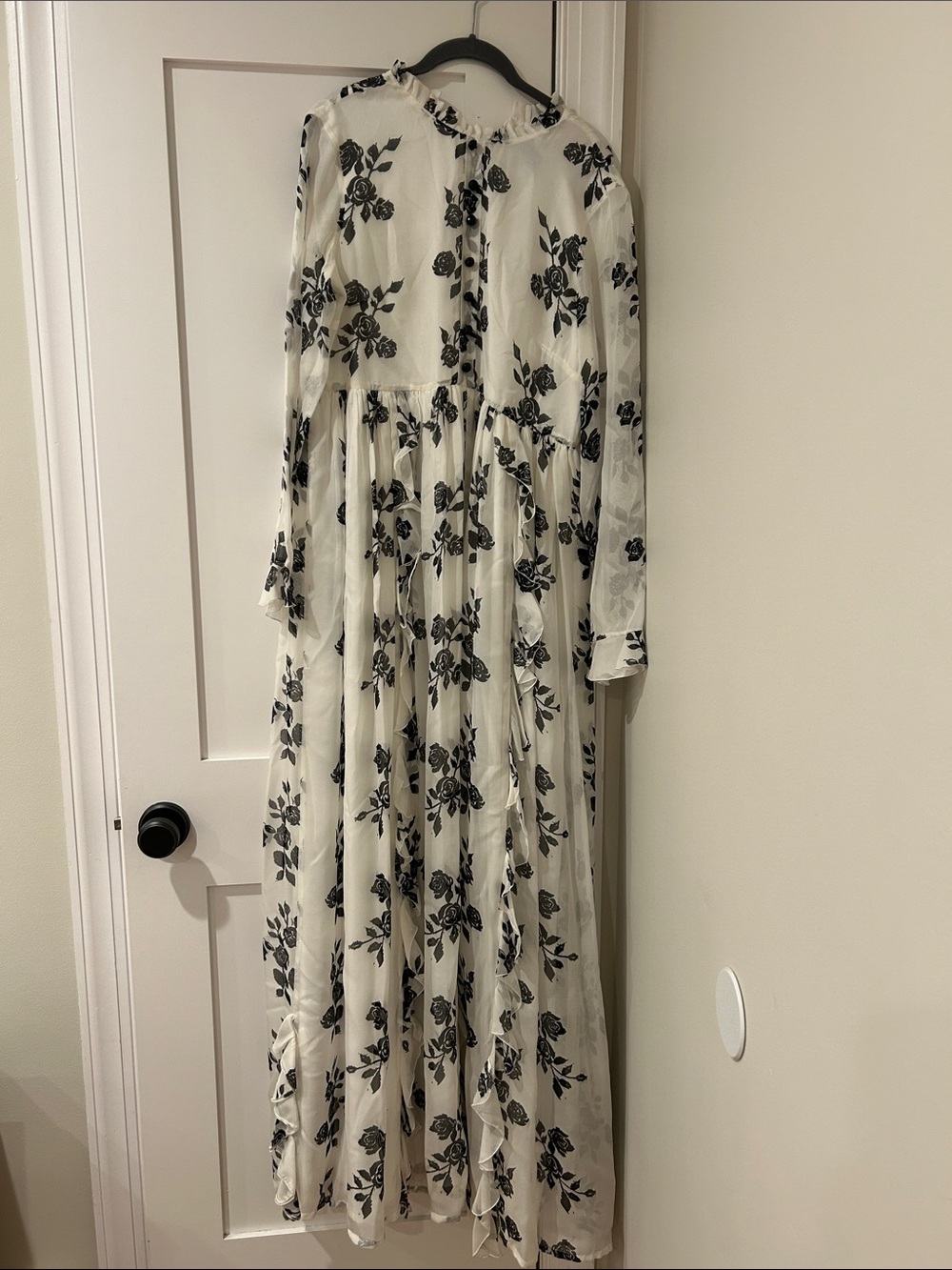 macgraw Cream Maxi Dress with Black Floral Print